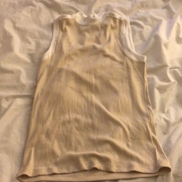 Gap Softspun Sleeveless Mock Neck - Picture 3 of 5